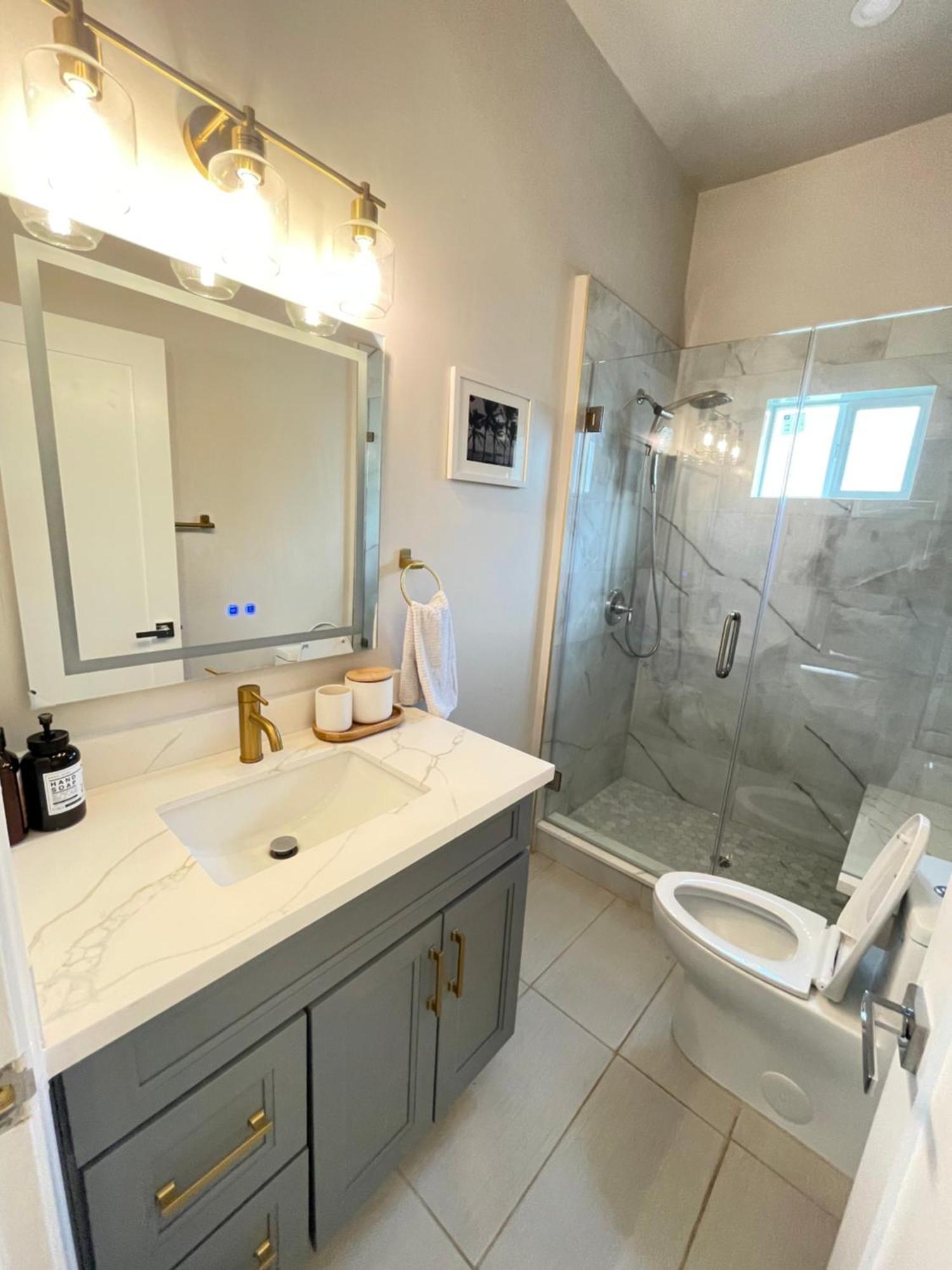 Nuys Luxury, Near To Universal Studios, And Hollywood * Los Angeles