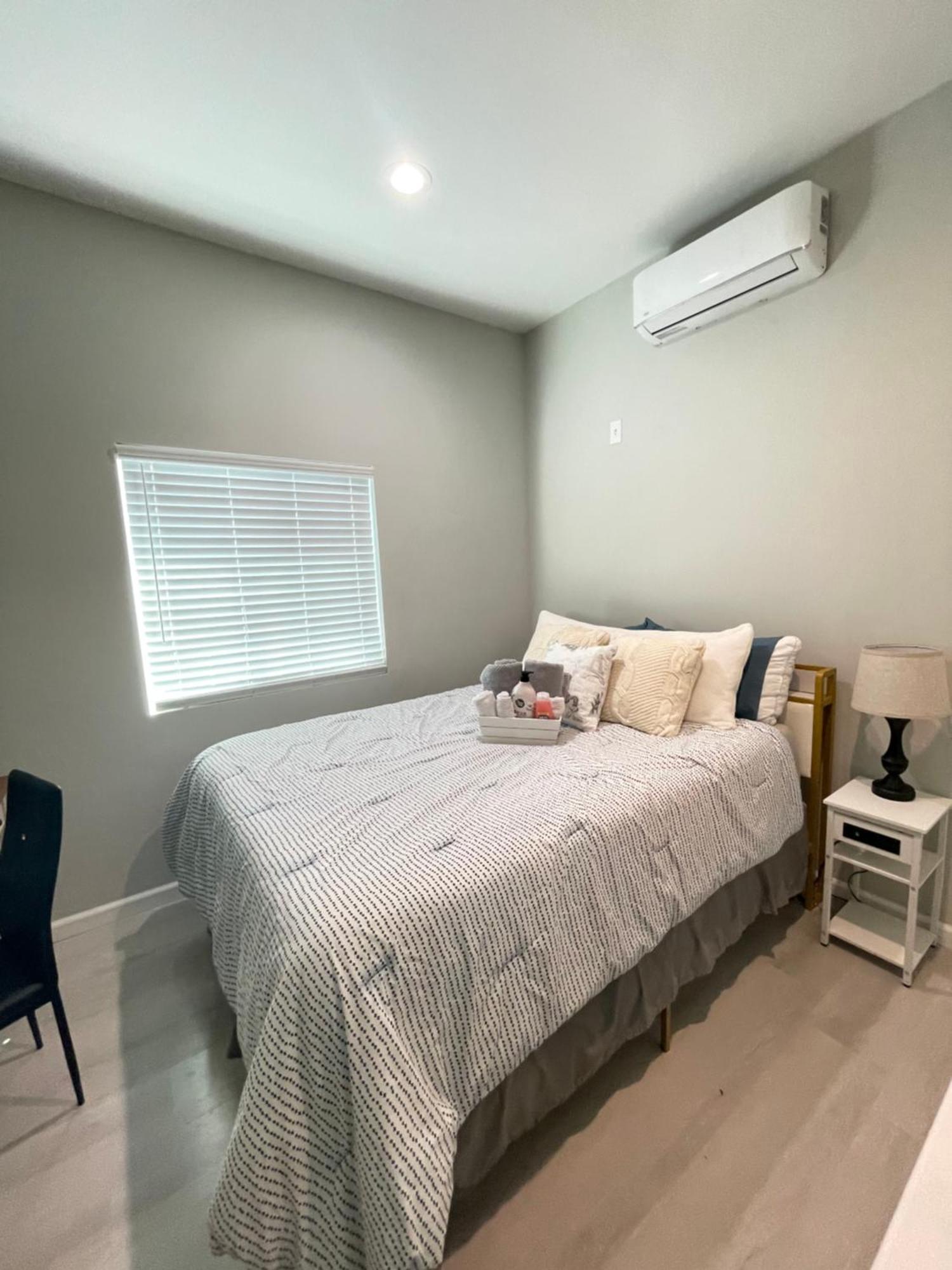 Nuys Luxury, Near To Universal Studios, And Hollywood * Los Angeles